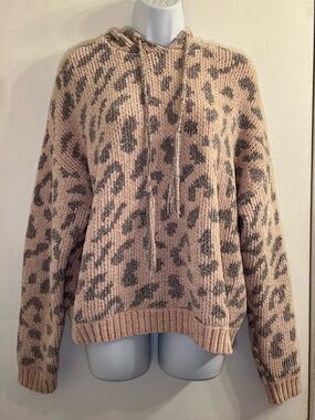 Hello Nite Leopard Print Hoodie Sweater